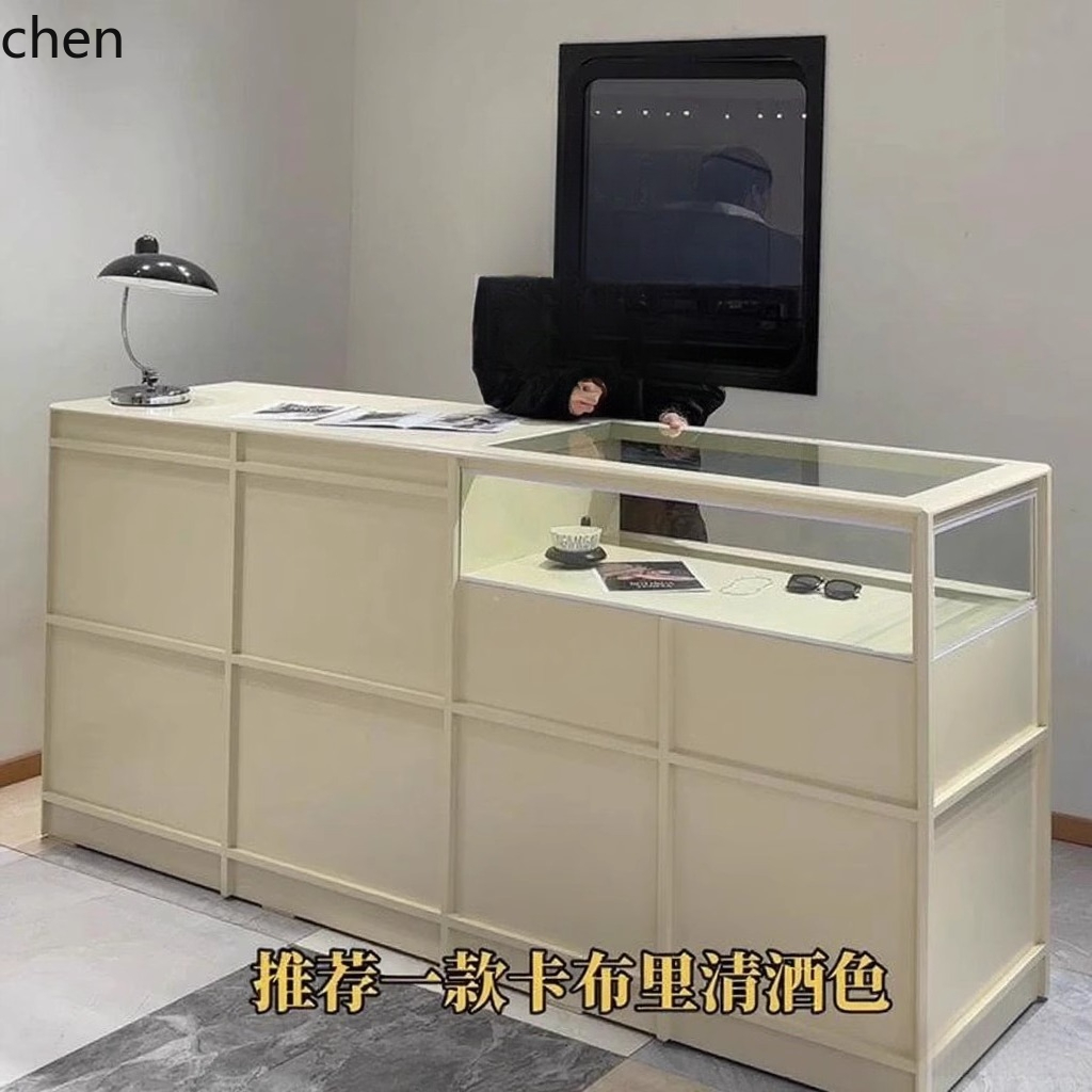 CZ magasin de vêtements île Ta - Office Furniture Store avis et prix